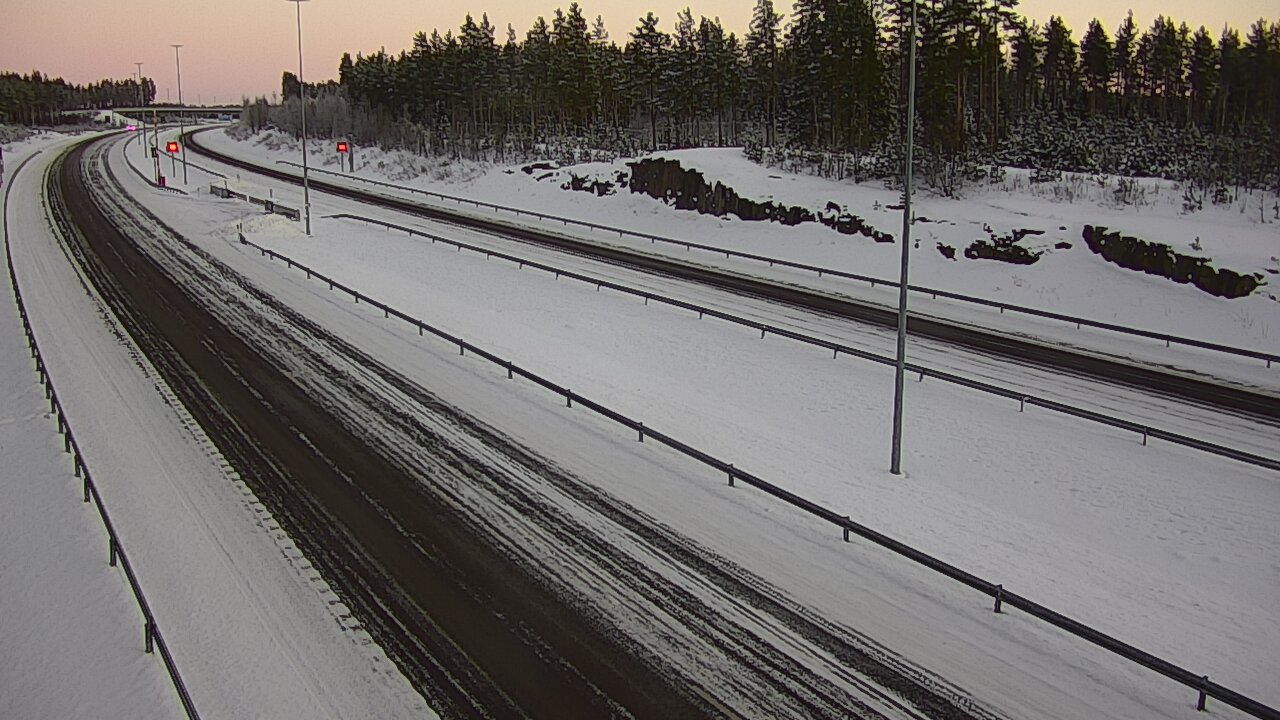 Weather Camera Image Väg 7 Vederlax, Vaalimaan tunneli, suuaukko öst, Virolahti, Kymenlaakso