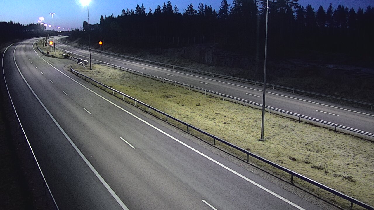 Weather Camera Image Road 7 Virolahti, Vaalimaan tunneli, suuaukko west, Virolahti, Kymenlaakso