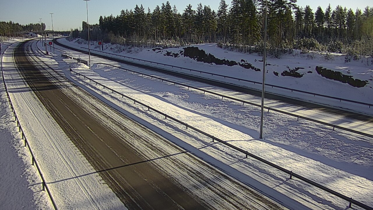 Weather Camera Image Väg 7 Vederlax, Vaalimaan tunneli, suuaukko öst, Virolahti, Kymenlaakso