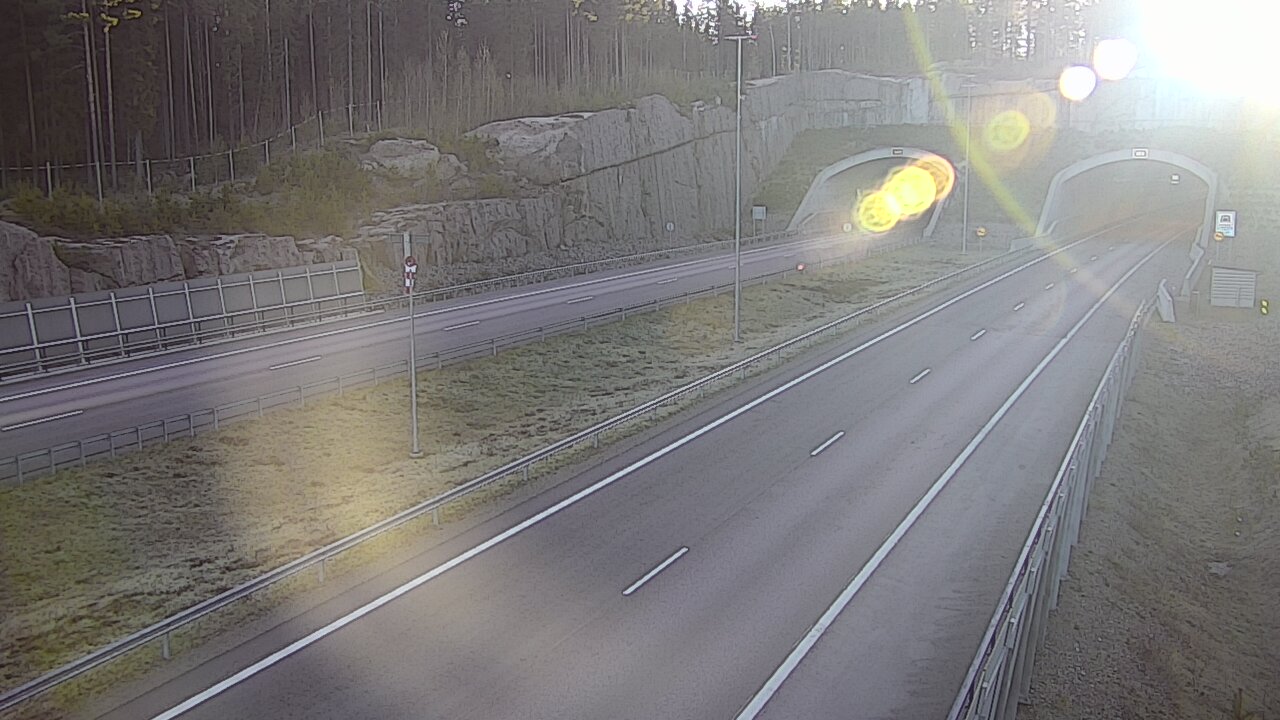 Kelikamerat Kuva Tie 7 Virolahti, Vaalimaan tunneli, suuaukko länsi, Virolahti, Kymenlaakso
