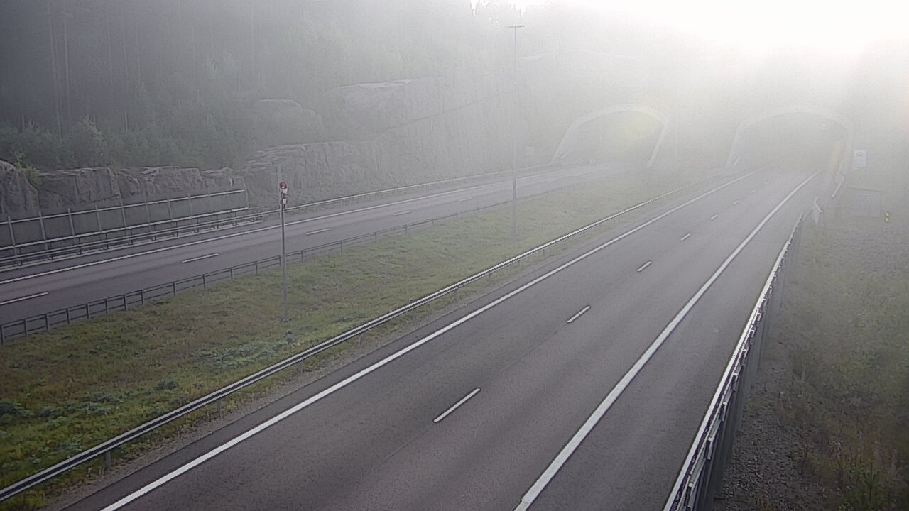 Weather Camera Image Road 7 Virolahti, Vaalimaan tunneli, suuaukko west, Virolahti, Kymenlaakso