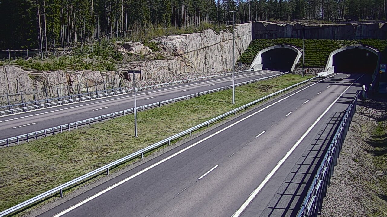 Weather Camera Image Väg 7 Vederlax, Vaalimaan tunneli, suuaukko väst, Virolahti, Kymenlaakso