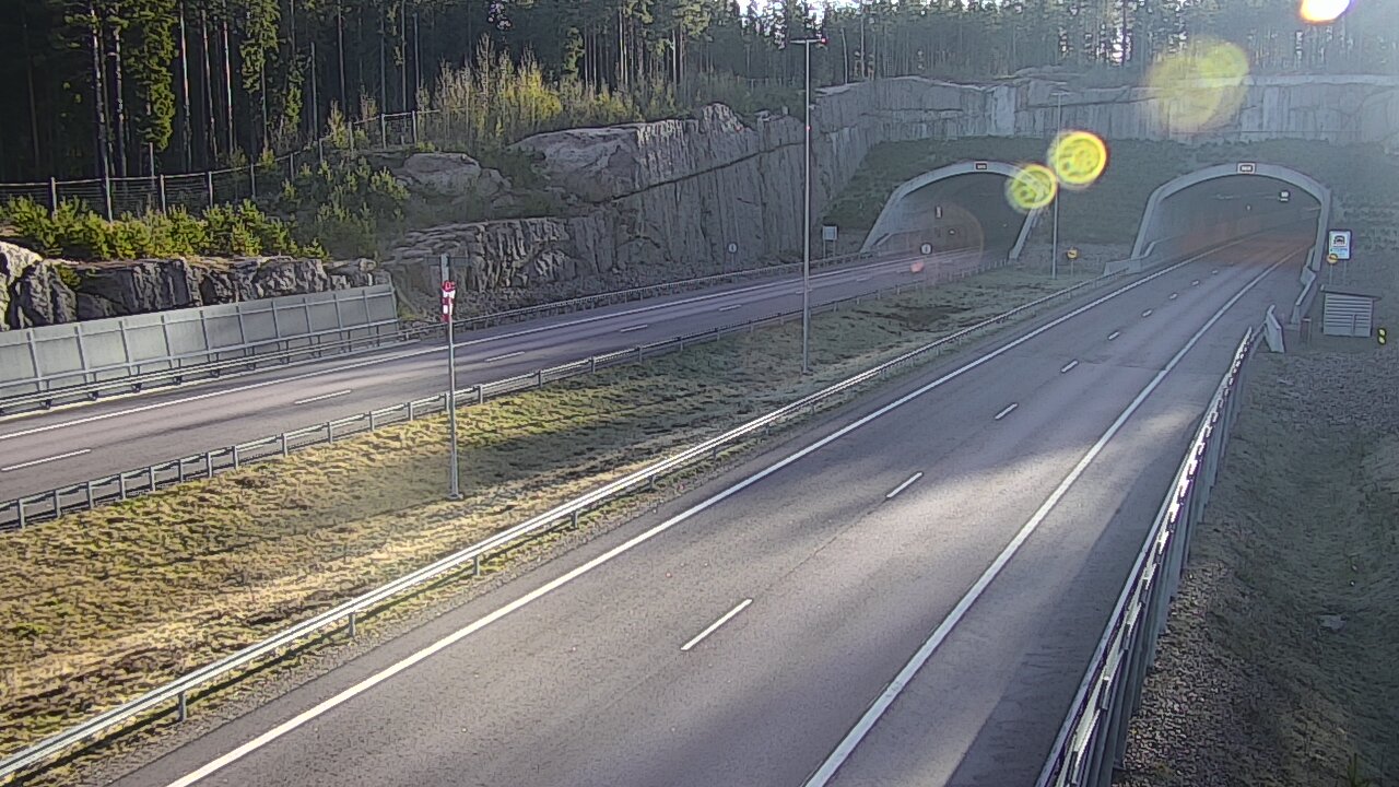 Kelikamerat Kuva Tie 7 Virolahti, Vaalimaan tunneli, suuaukko länsi, Virolahti, Kymenlaakso