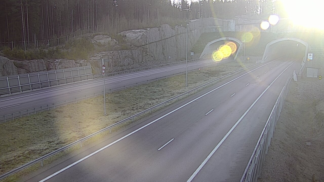 Kelikamerat Kuva Tie 7 Virolahti, Vaalimaan tunneli, suuaukko länsi, Virolahti, Kymenlaakso