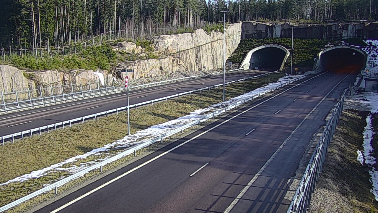 Kelikamerat Kuva Tie 7 Virolahti, Vaalimaan tunneli, suuaukko länsi, Virolahti, Kymenlaakso
