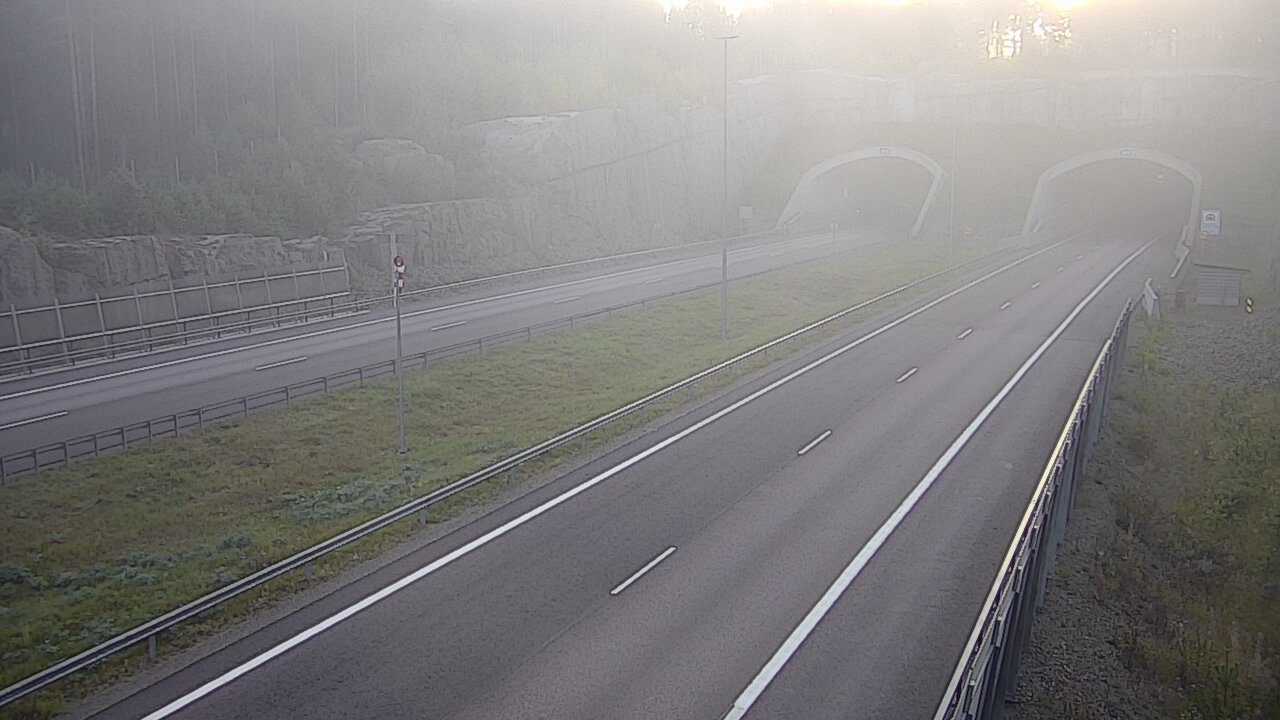 Weather Camera Image Road 7 Virolahti, Vaalimaan tunneli, suuaukko west, Virolahti, Kymenlaakso