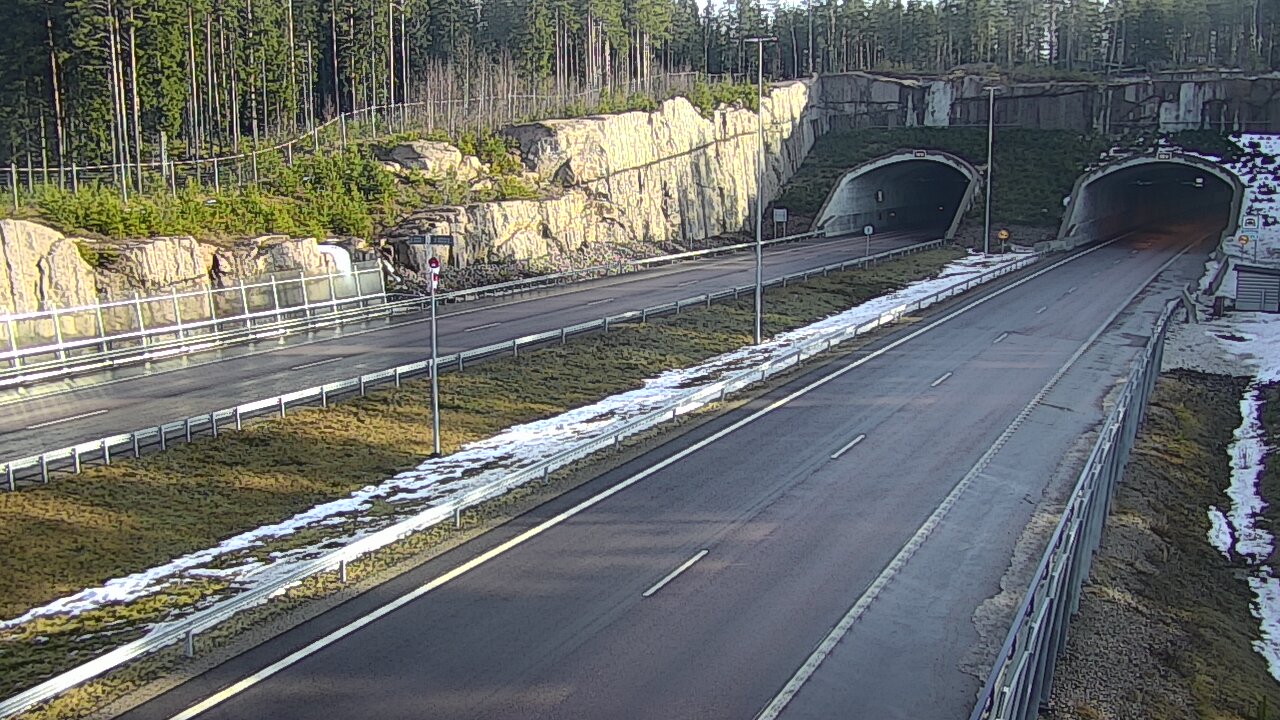 Kelikamerat Kuva Tie 7 Virolahti, Vaalimaan tunneli, suuaukko länsi, Virolahti, Kymenlaakso