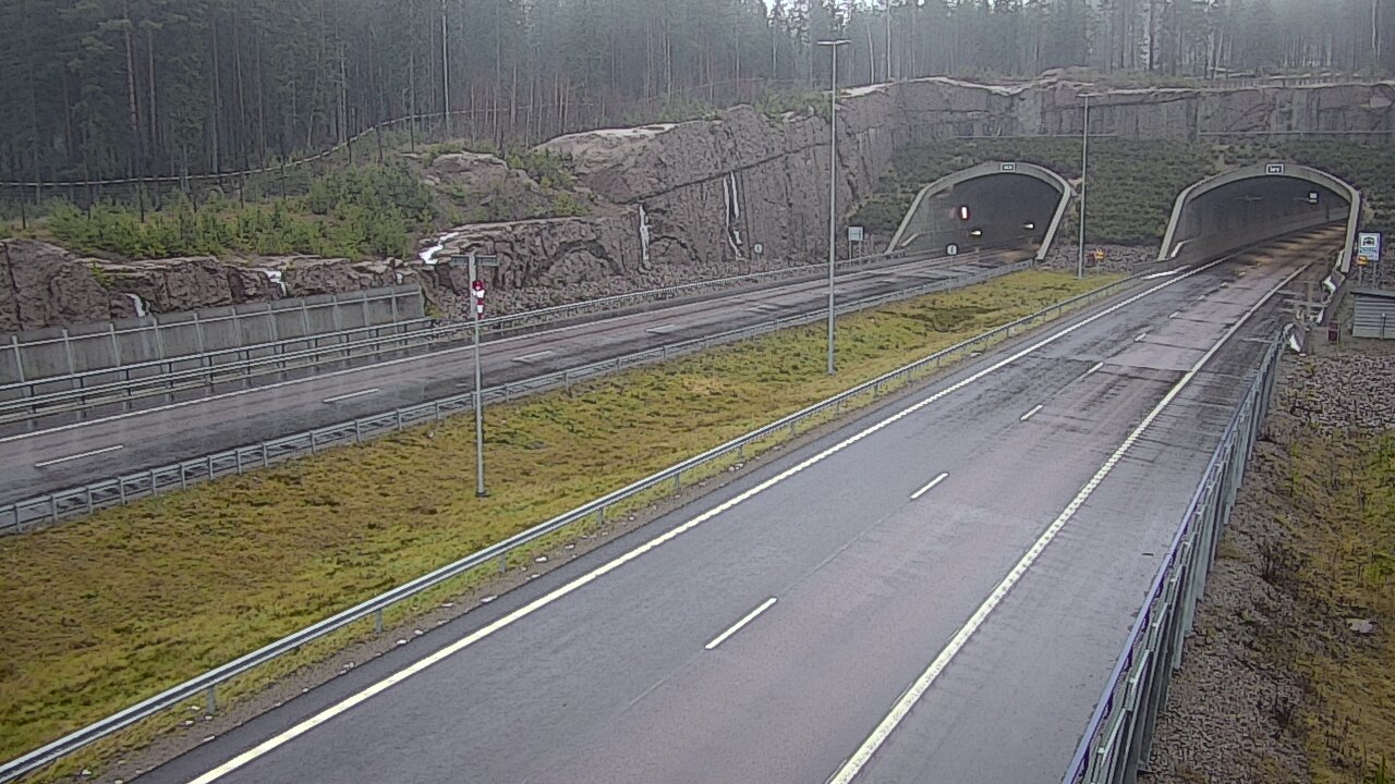 Weather Camera Image Väg 7 Vederlax, Vaalimaan tunneli, suuaukko väst, Virolahti, Kymenlaakso