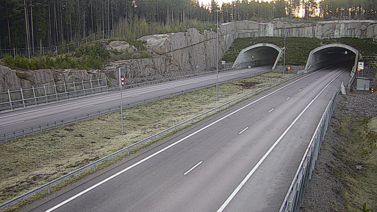 Weather Camera Image Road 7 Virolahti, Vaalimaan tunneli, suuaukko west, Virolahti, Kymenlaakso