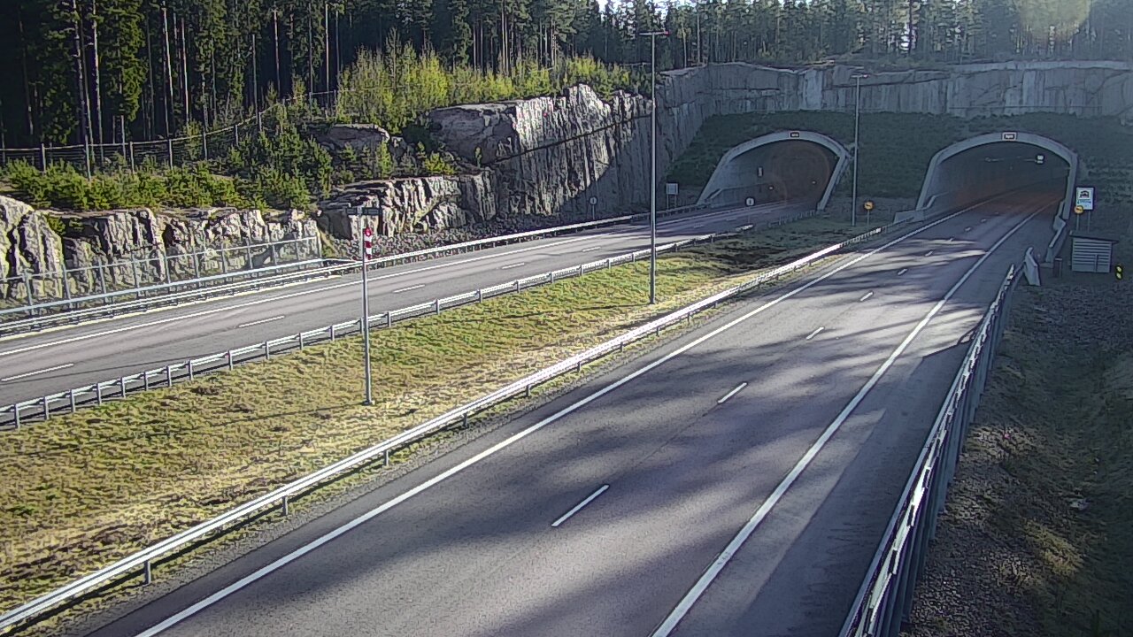 Weather Camera Image Road 7 Virolahti, Vaalimaan tunneli, suuaukko west, Virolahti, Kymenlaakso