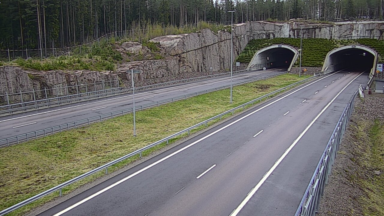 Weather Camera Image Väg 7 Vederlax, Vaalimaan tunneli, suuaukko väst, Virolahti, Kymenlaakso