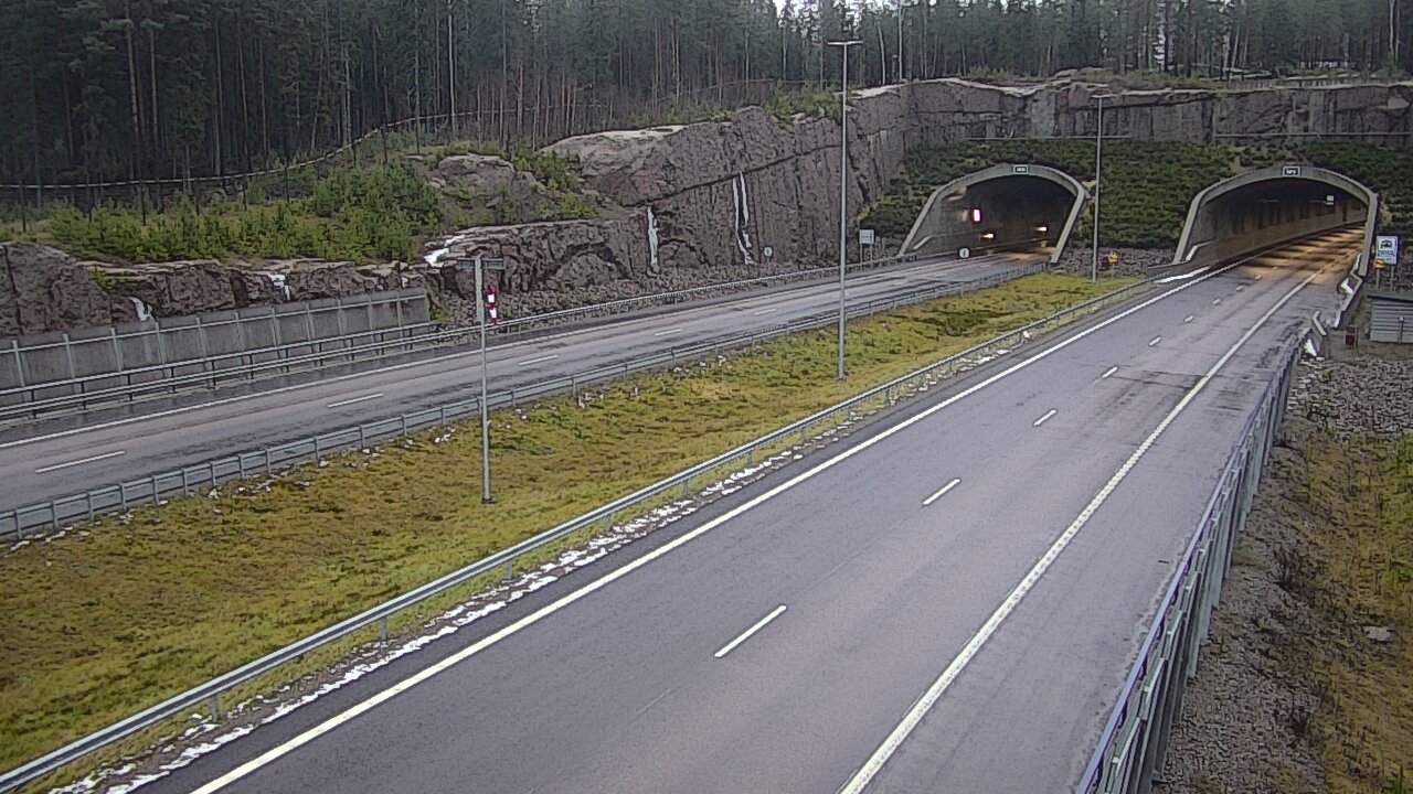 Weather Camera Image Väg 7 Vederlax, Vaalimaan tunneli, suuaukko väst, Virolahti, Kymenlaakso