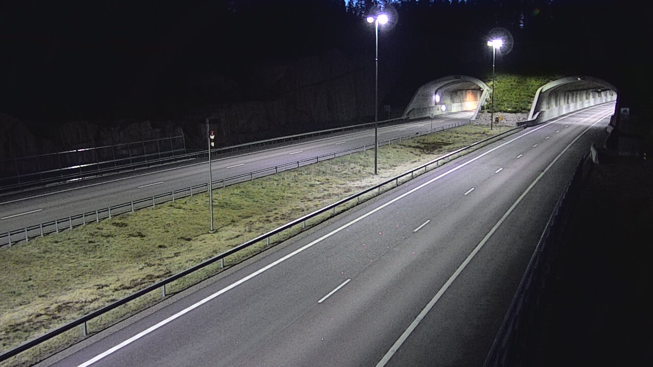Weather Camera Image Road 7 Virolahti, Vaalimaan tunneli, suuaukko west, Virolahti, Kymenlaakso