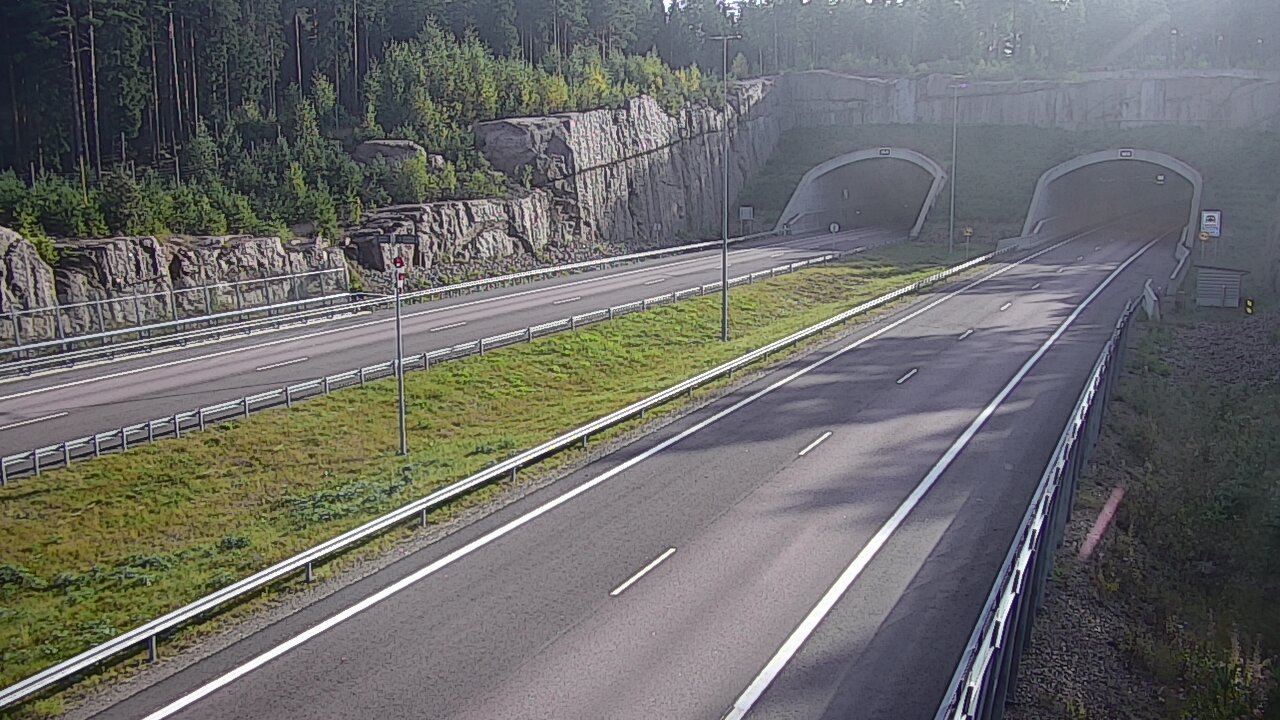Weather Camera Image Road 7 Virolahti, Vaalimaan tunneli, suuaukko west, Virolahti, Kymenlaakso