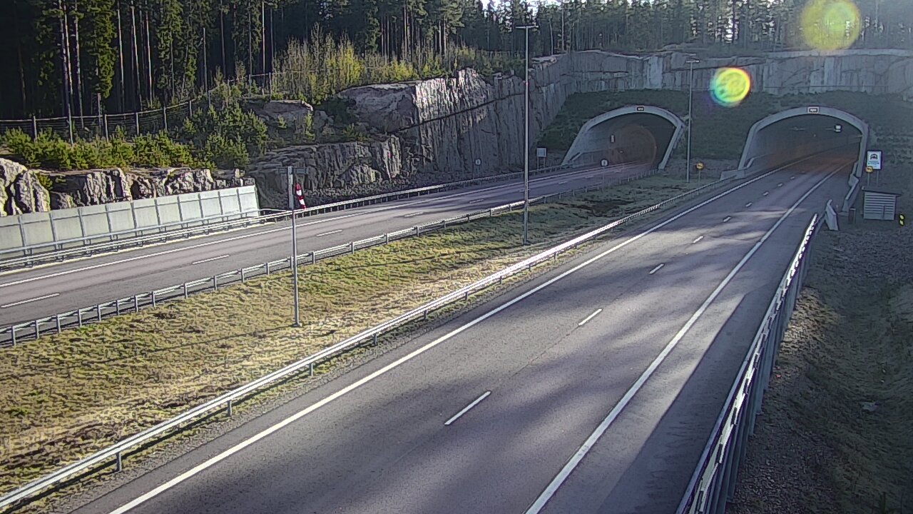 Kelikamerat Kuva Tie 7 Virolahti, Vaalimaan tunneli, suuaukko länsi, Virolahti, Kymenlaakso