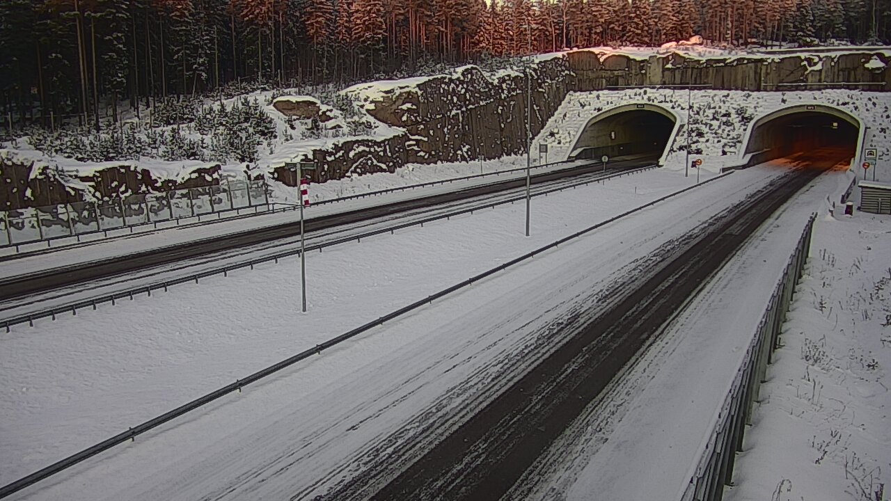 Kelikamerat Kuva Tie 7 Virolahti, Vaalimaan tunneli, suuaukko länsi, Virolahti, Kymenlaakso