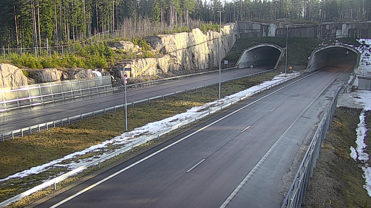 Kelikamerat Kuva Tie 7 Virolahti, Vaalimaan tunneli, suuaukko länsi, Virolahti, Kymenlaakso