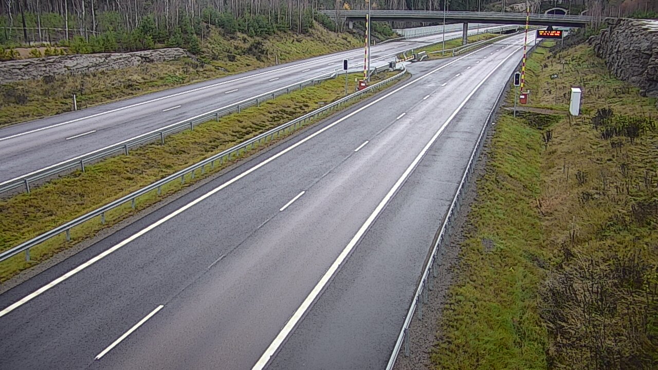 Weather Camera Image Road 7 Virolahti, Vaalimaan tunneli, boom west, Virolahti, Kymenlaakso