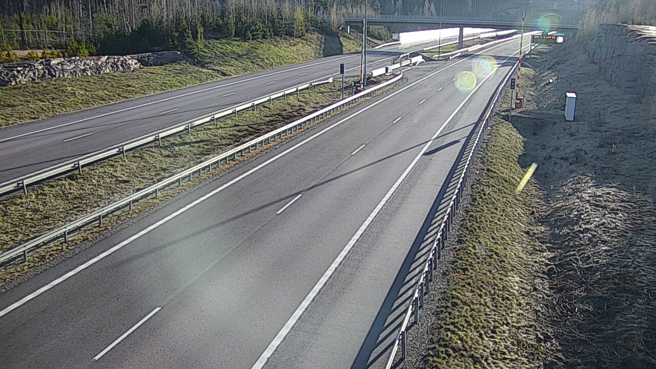 Kelikamerat Kuva Tie 7 Virolahti, Vaalimaan tunneli, puomi länsi, Virolahti, Kymenlaakso
