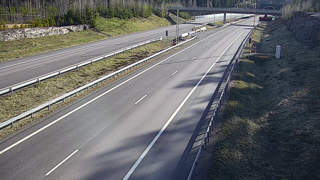 Kelikamerat Kuva Tie 7 Virolahti, Vaalimaan tunneli, puomi länsi, Virolahti, Kymenlaakso