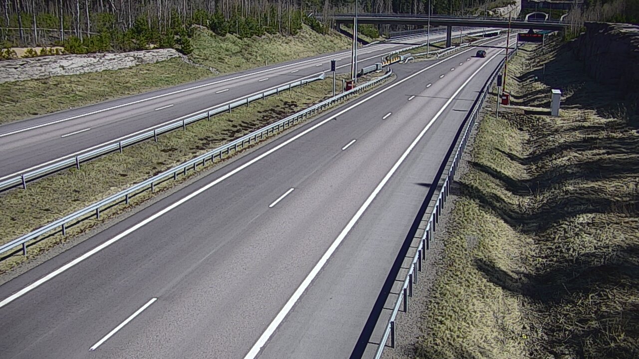 Kelikamerat Kuva Tie 7 Virolahti, Vaalimaan tunneli, puomi länsi, Virolahti, Kymenlaakso
