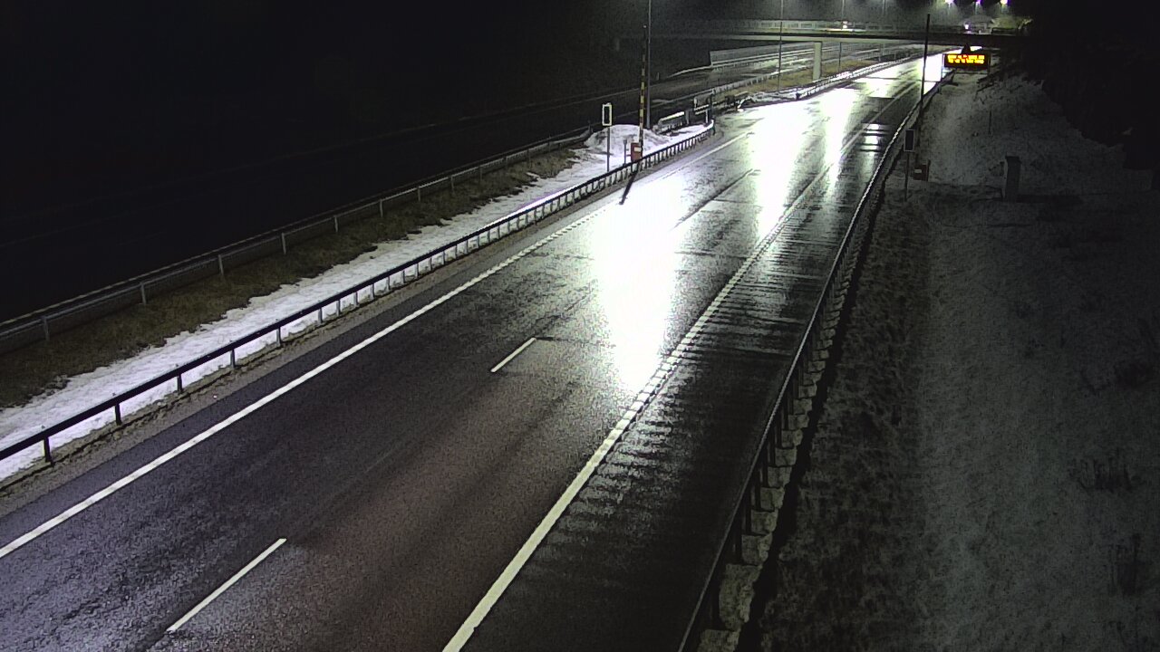 Weather Camera Image Väg 7 Vederlax, Vaalimaan tunneli, bom väst, Virolahti, Kymenlaakso