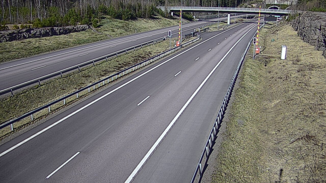 Kelikamerat Kuva Tie 7 Virolahti, Vaalimaan tunneli, puomi länsi, Virolahti, Kymenlaakso