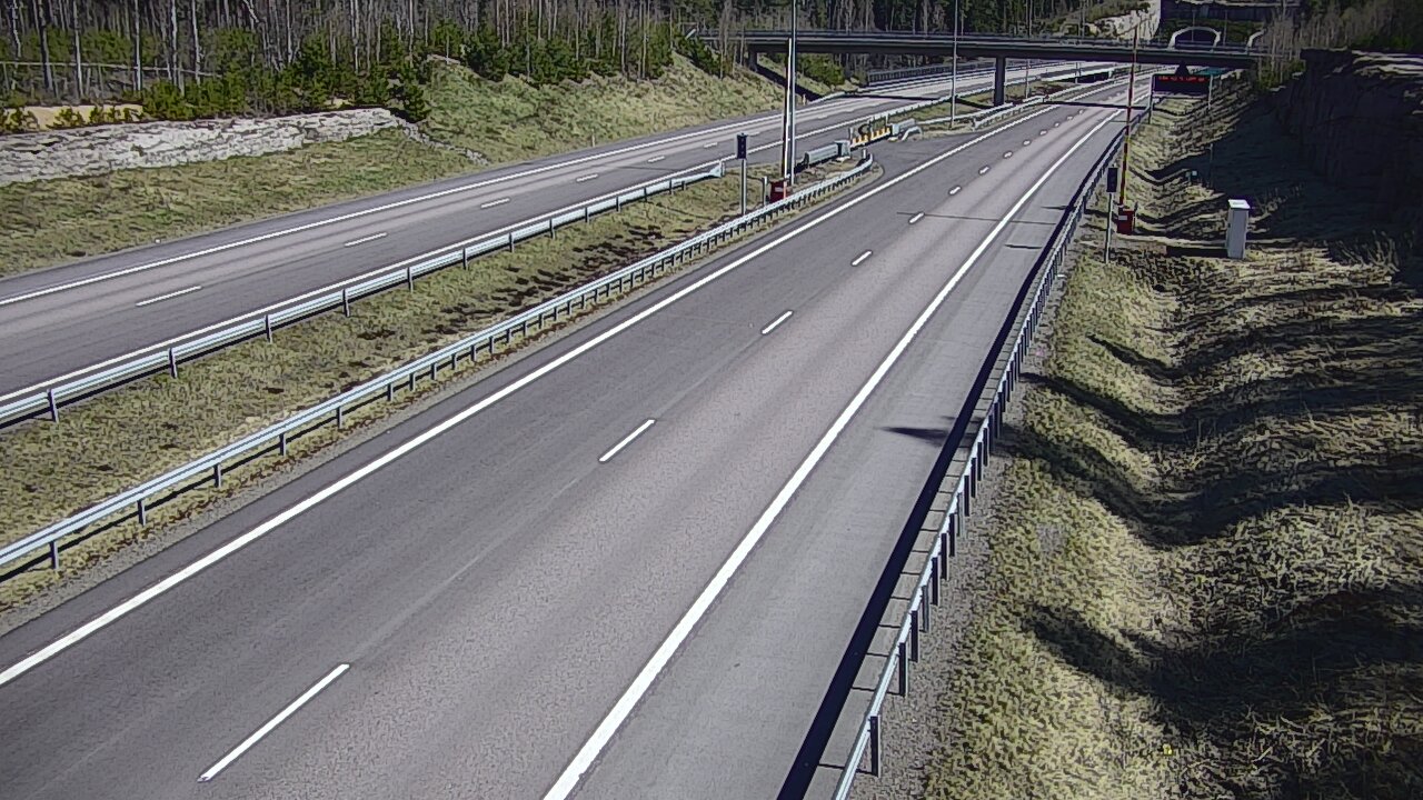 Kelikamerat Kuva Tie 7 Virolahti, Vaalimaan tunneli, puomi länsi, Virolahti, Kymenlaakso