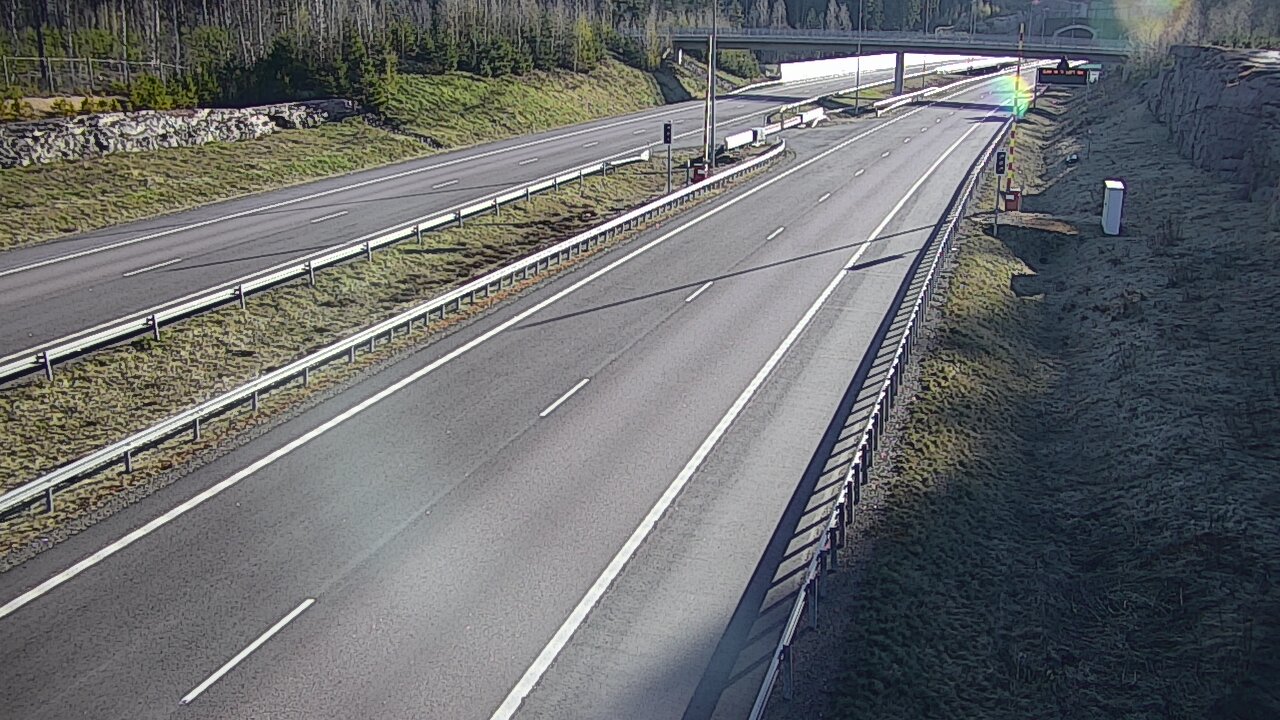 Kelikamerat Kuva Tie 7 Virolahti, Vaalimaan tunneli, puomi länsi, Virolahti, Kymenlaakso
