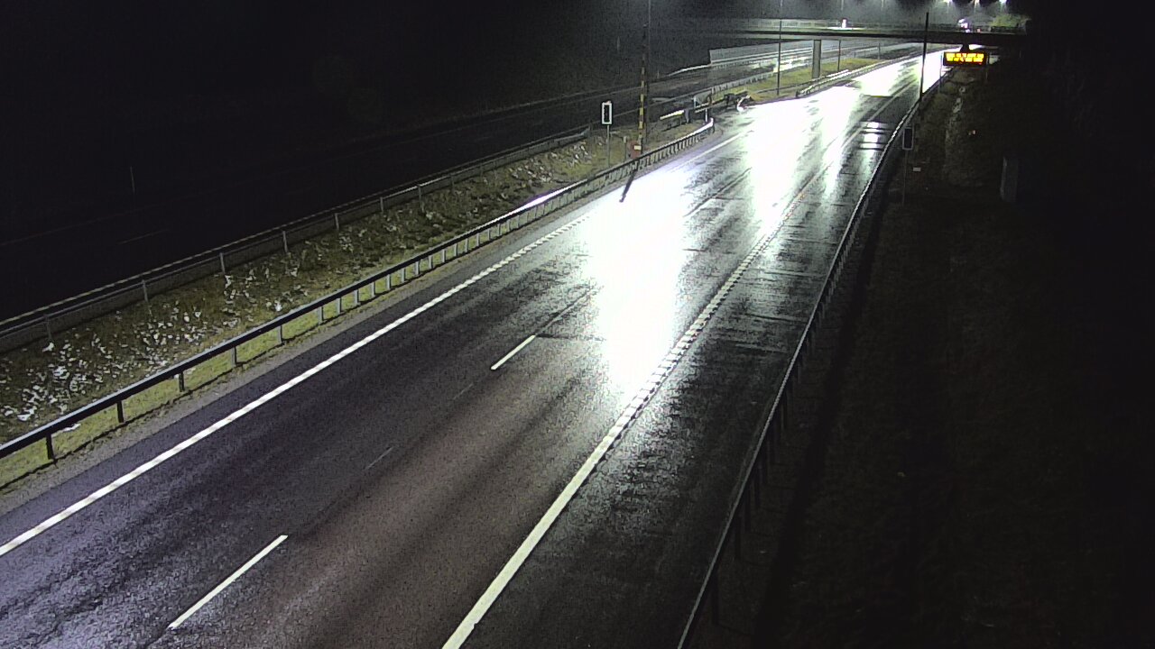 Weather Camera Image Väg 7 Vederlax, Vaalimaan tunneli, bom väst, Virolahti, Kymenlaakso