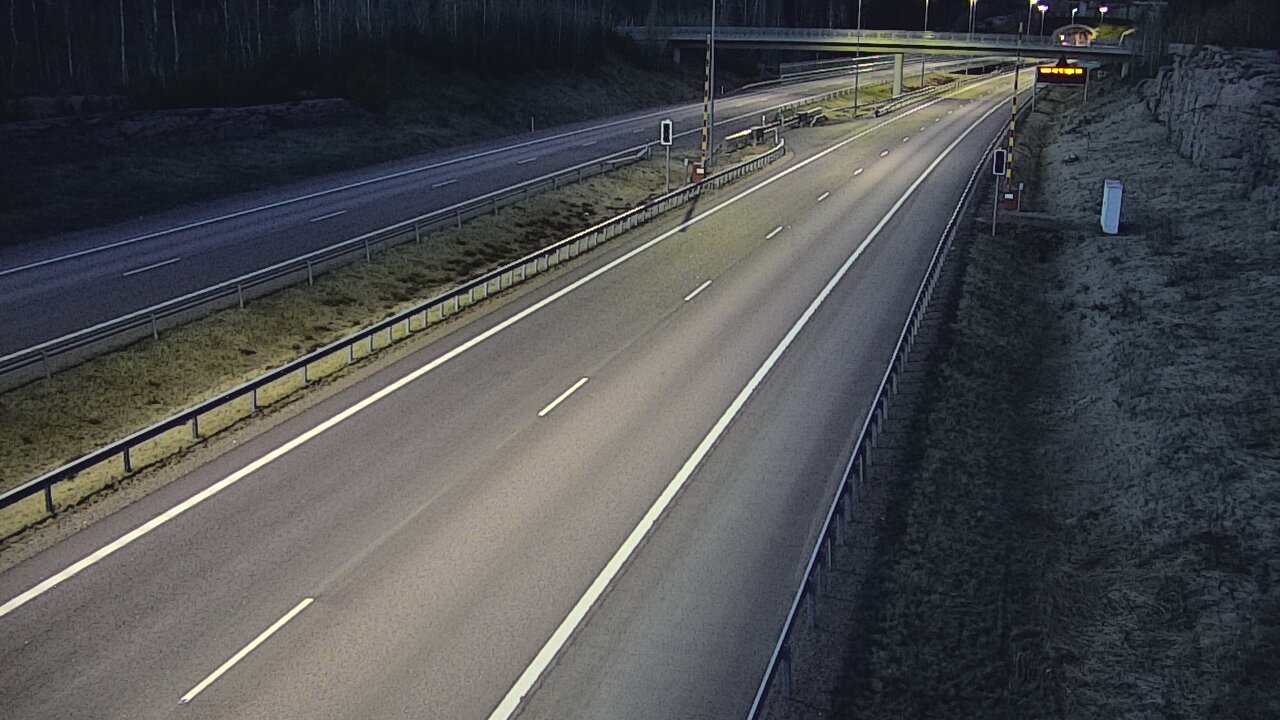 Kelikamerat Kuva Tie 7 Virolahti, Vaalimaan tunneli, puomi länsi, Virolahti, Kymenlaakso