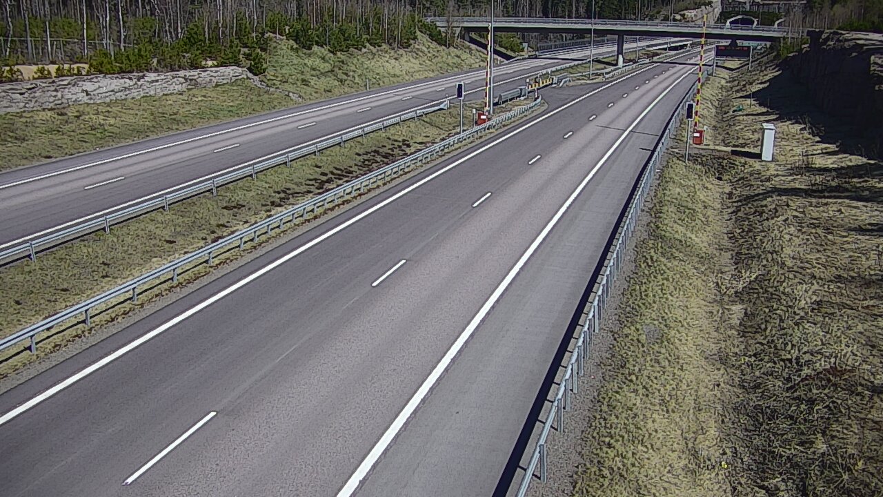 Kelikamerat Kuva Tie 7 Virolahti, Vaalimaan tunneli, puomi länsi, Virolahti, Kymenlaakso