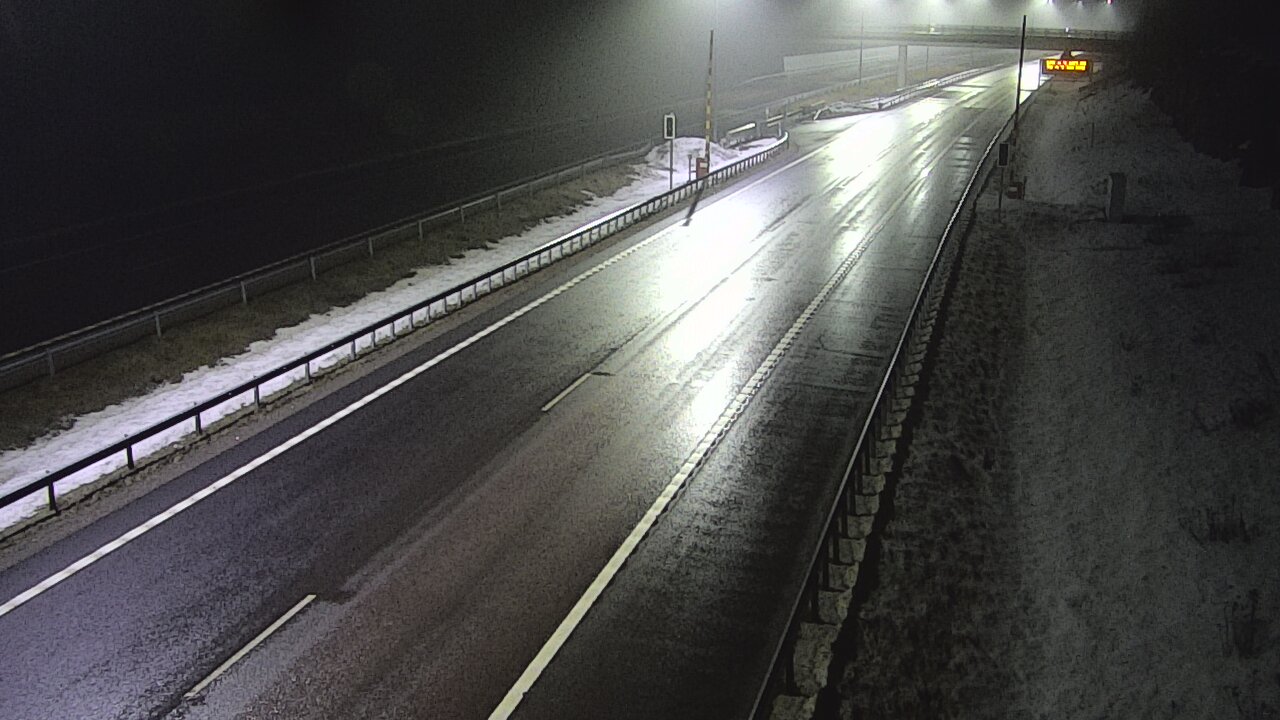 Weather Camera Image Väg 7 Vederlax, Vaalimaan tunneli, bom väst, Virolahti, Kymenlaakso