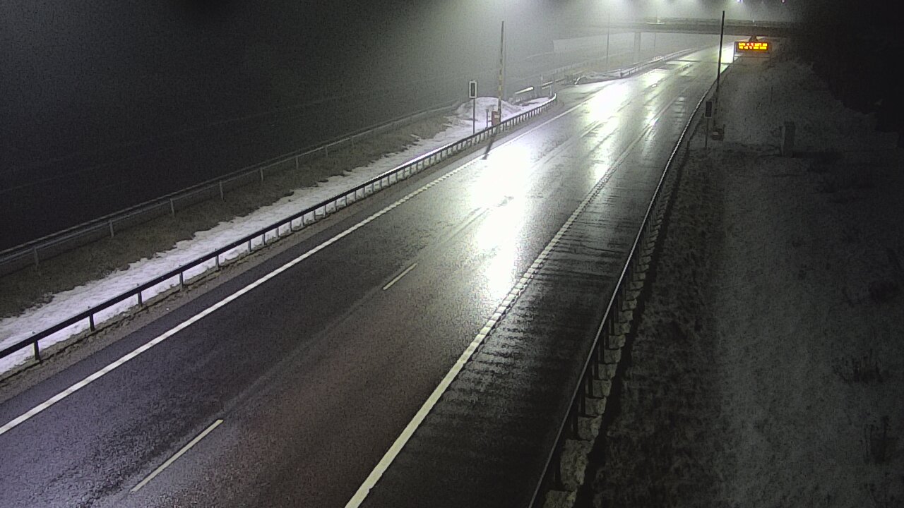 Weather Camera Image Väg 7 Vederlax, Vaalimaan tunneli, bom väst, Virolahti, Kymenlaakso