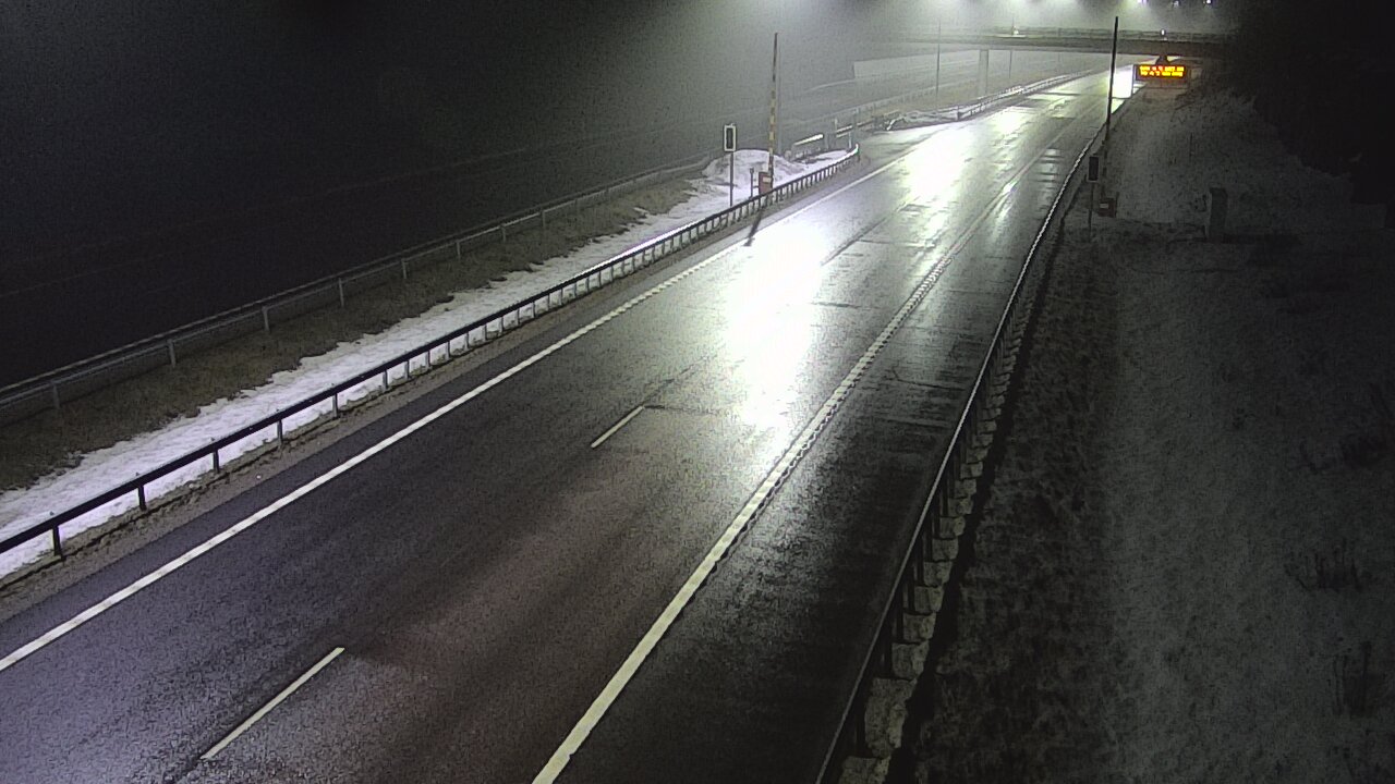 Weather Camera Image Väg 7 Vederlax, Vaalimaan tunneli, bom väst, Virolahti, Kymenlaakso