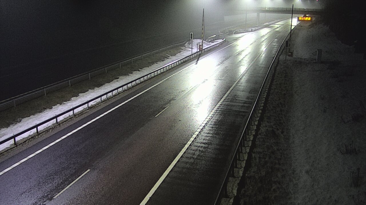 Weather Camera Image Väg 7 Vederlax, Vaalimaan tunneli, bom väst, Virolahti, Kymenlaakso