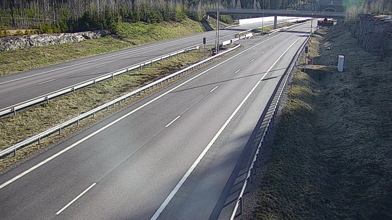 Kelikamerat Kuva Tie 7 Virolahti, Vaalimaan tunneli, puomi länsi, Virolahti, Kymenlaakso