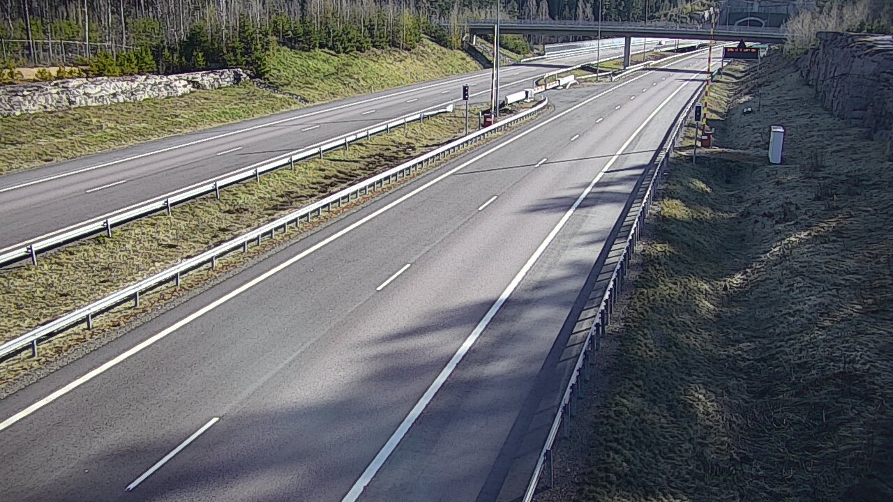 Kelikamerat Kuva Tie 7 Virolahti, Vaalimaan tunneli, puomi länsi, Virolahti, Kymenlaakso