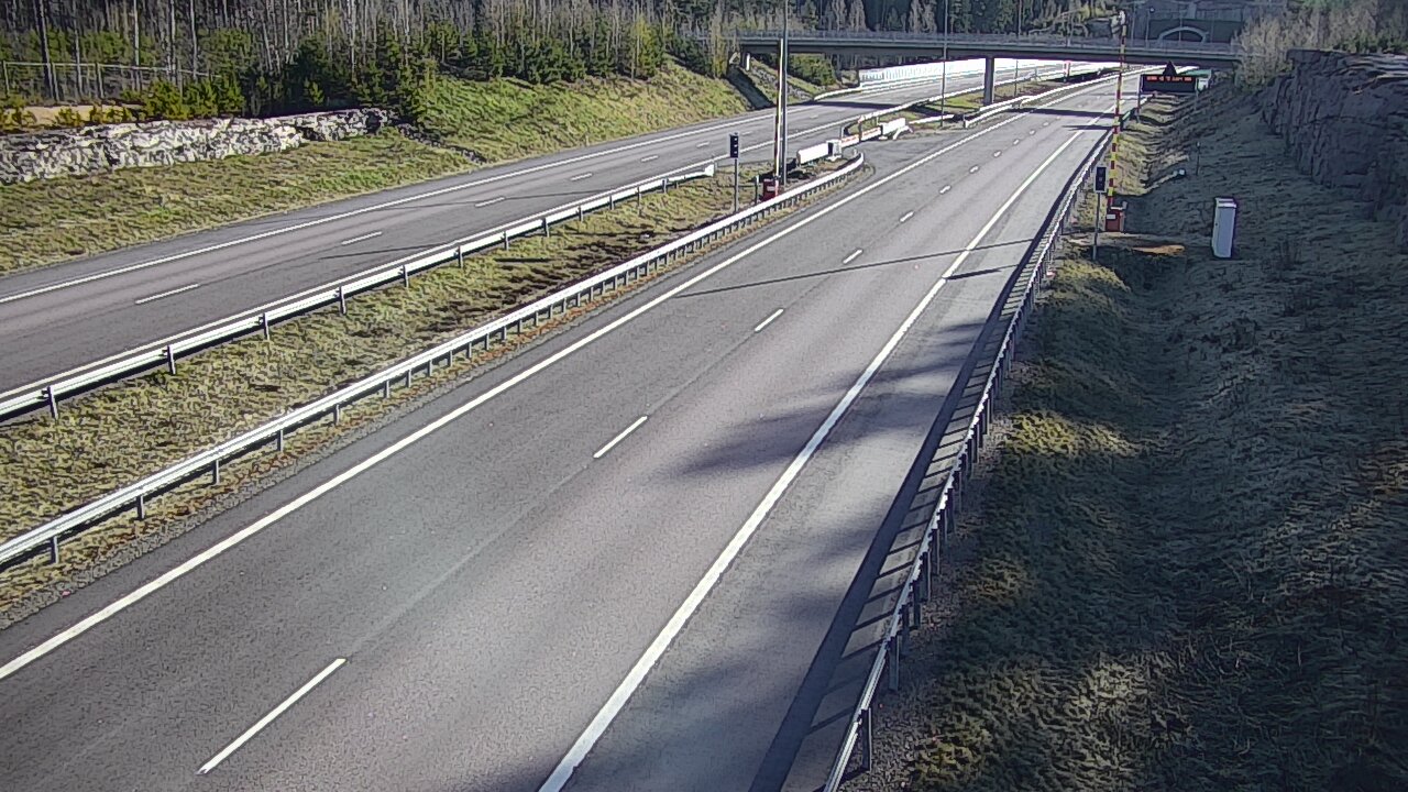 Kelikamerat Kuva Tie 7 Virolahti, Vaalimaan tunneli, puomi länsi, Virolahti, Kymenlaakso
