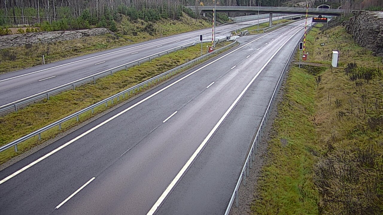 Weather Camera Image Road 7 Virolahti, Vaalimaan tunneli, boom west, Virolahti, Kymenlaakso
