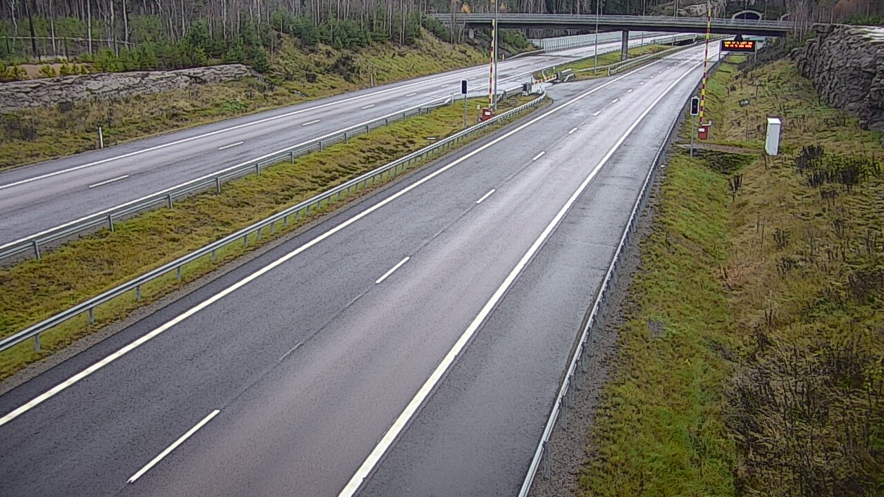 Weather Camera Image Road 7 Virolahti, Vaalimaan tunneli, boom west, Virolahti, Kymenlaakso