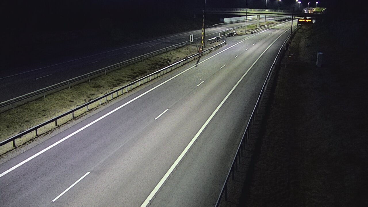 Weather Camera Image Road 7 Virolahti, Vaalimaan tunneli, boom west, Virolahti, Kymenlaakso
