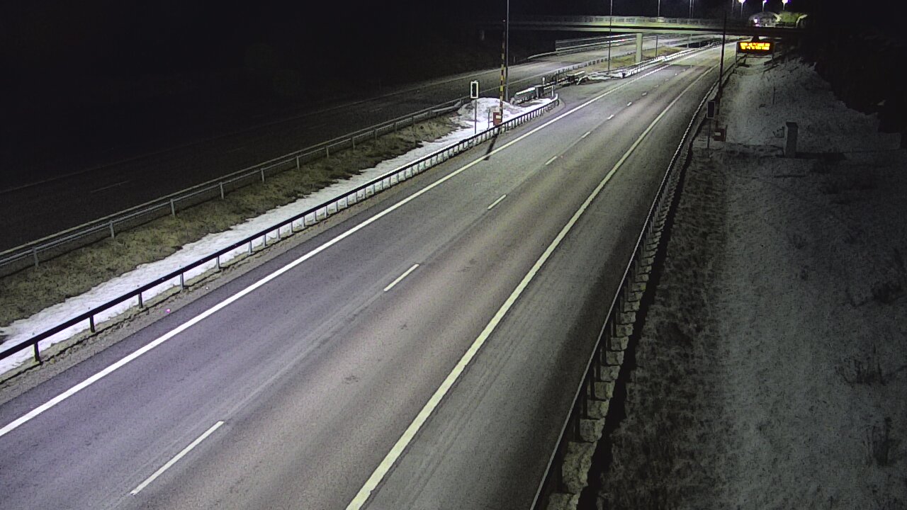 Weather Camera Image Väg 7 Vederlax, Vaalimaan tunneli, bom väst, Virolahti, Kymenlaakso