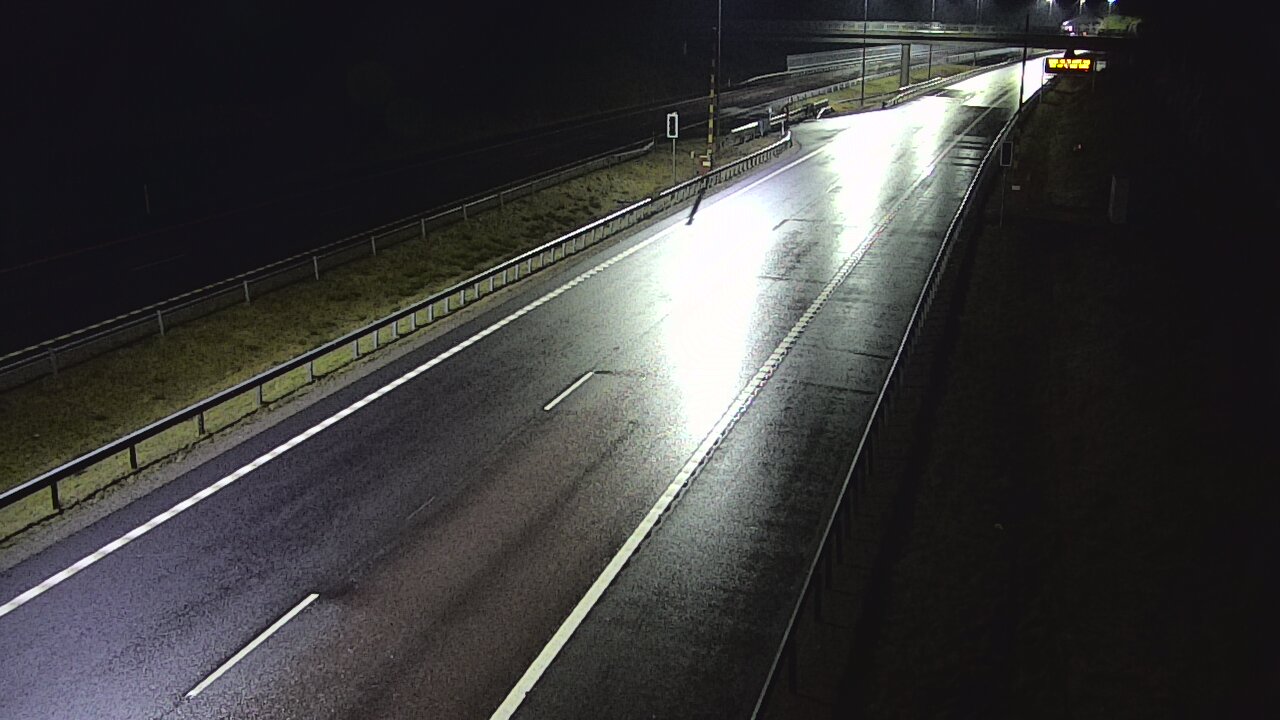 Weather Camera Image Road 7 Virolahti, Vaalimaan tunneli, boom west, Virolahti, Kymenlaakso