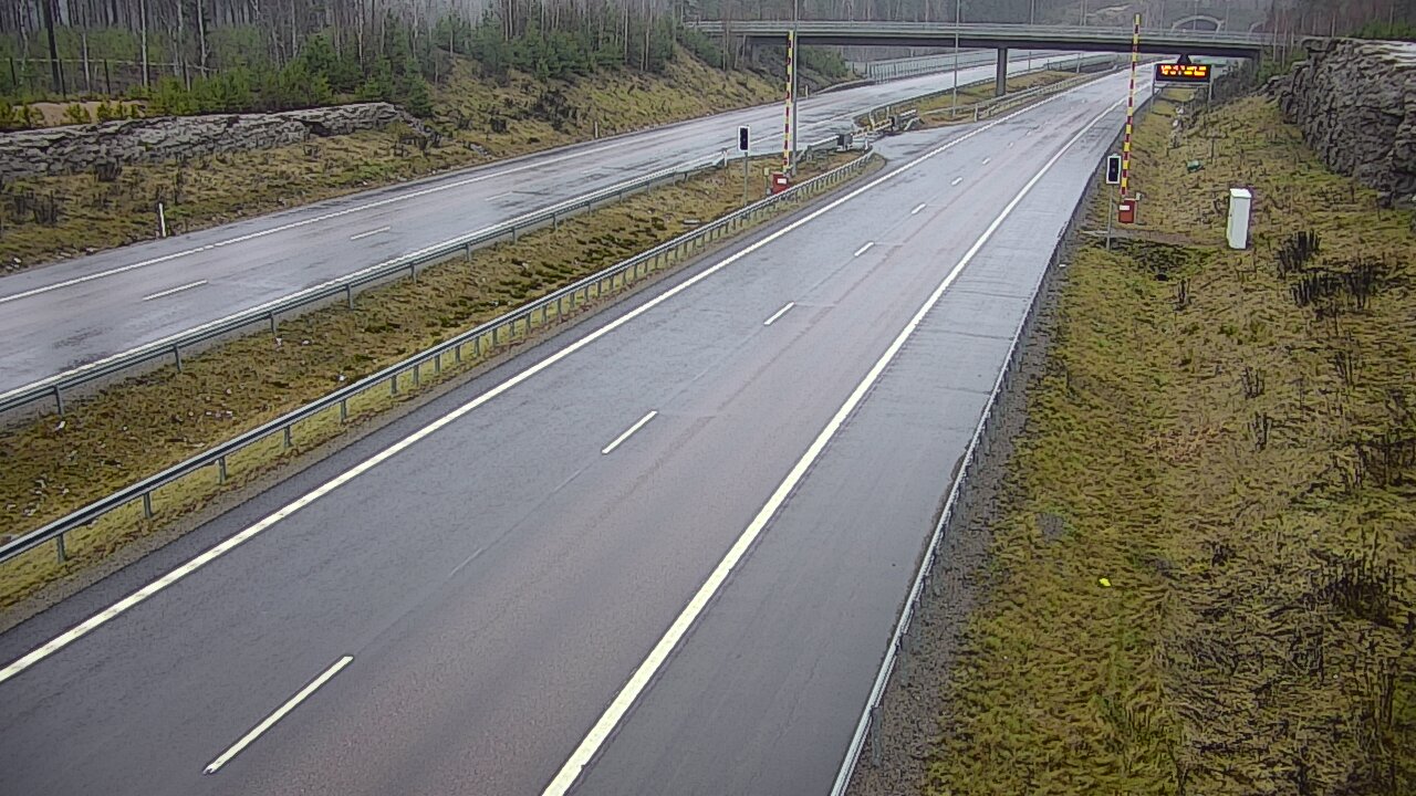 Weather Camera Image Väg 7 Vederlax, Vaalimaan tunneli, bom väst, Virolahti, Kymenlaakso
