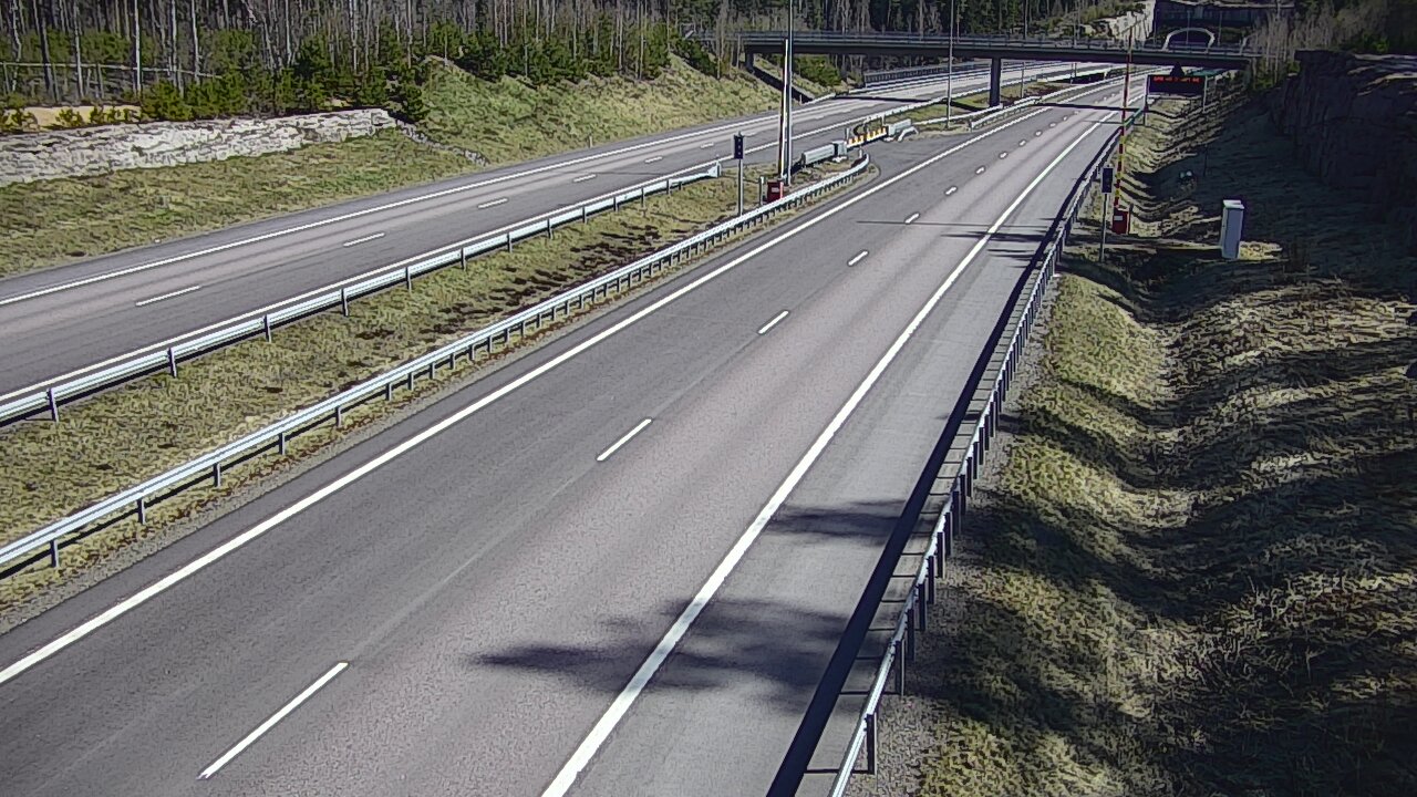 Kelikamerat Kuva Tie 7 Virolahti, Vaalimaan tunneli, puomi länsi, Virolahti, Kymenlaakso