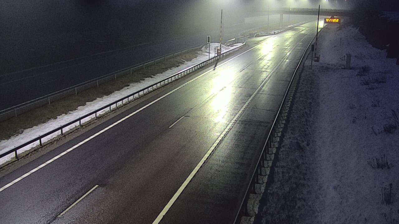 Weather Camera Image Väg 7 Vederlax, Vaalimaan tunneli, bom väst, Virolahti, Kymenlaakso