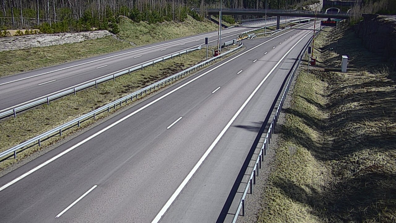 Kelikamerat Kuva Tie 7 Virolahti, Vaalimaan tunneli, puomi länsi, Virolahti, Kymenlaakso