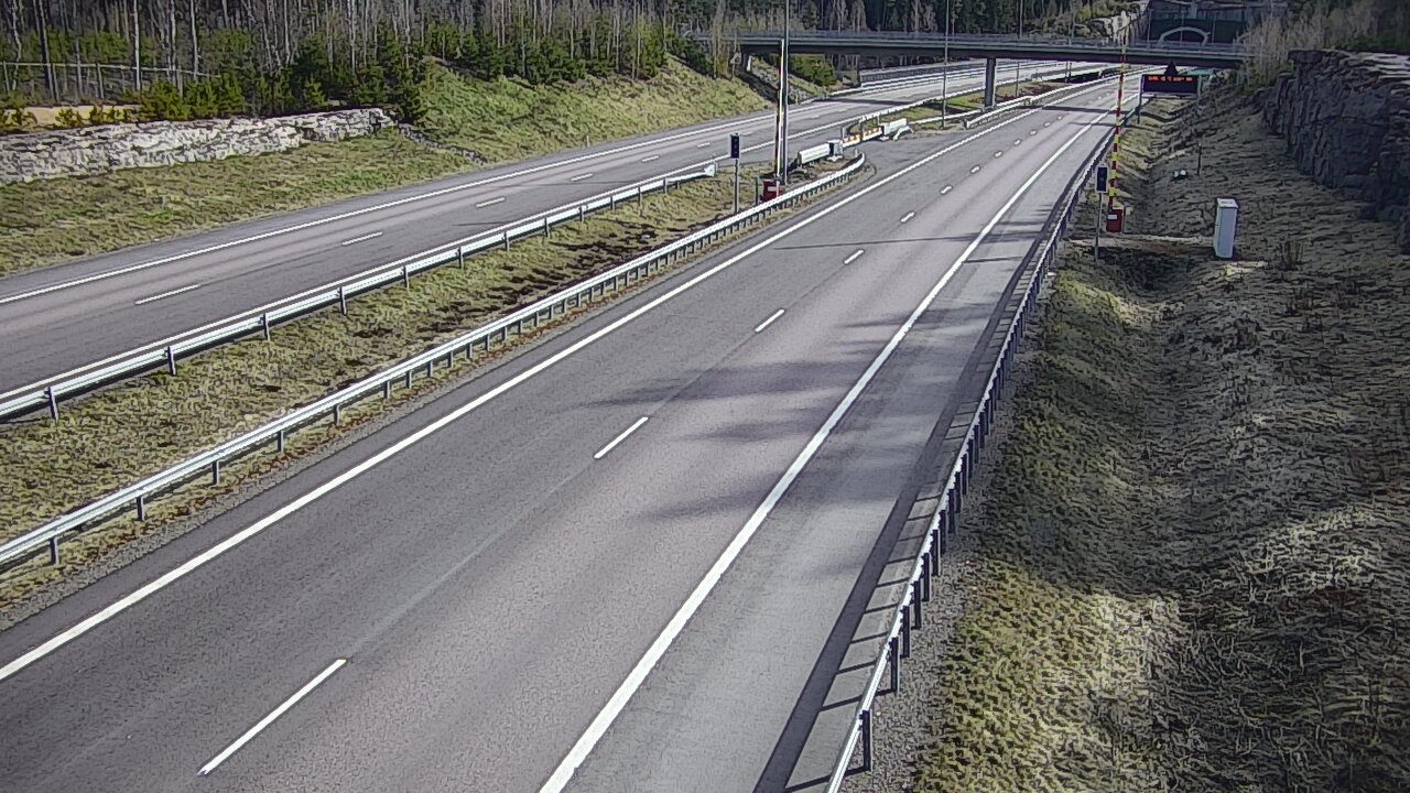 Kelikamerat Kuva Tie 7 Virolahti, Vaalimaan tunneli, puomi länsi, Virolahti, Kymenlaakso