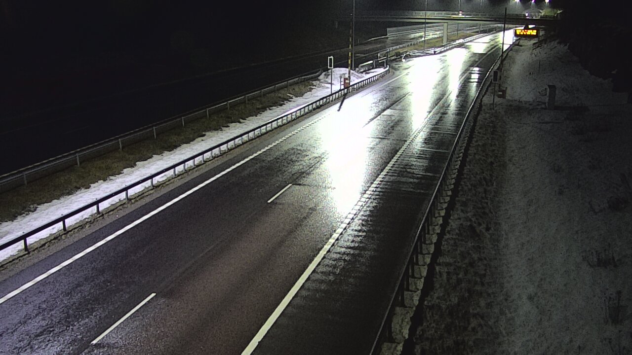 Weather Camera Image Väg 7 Vederlax, Vaalimaan tunneli, bom väst, Virolahti, Kymenlaakso
